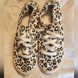 Women size 9.5 Sneakers